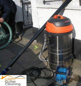 Gutter cleaning machine.
