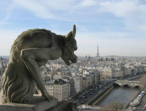 Lonely Gargoyle is lonely