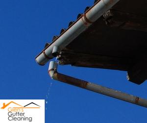 Leaking metal gutter.